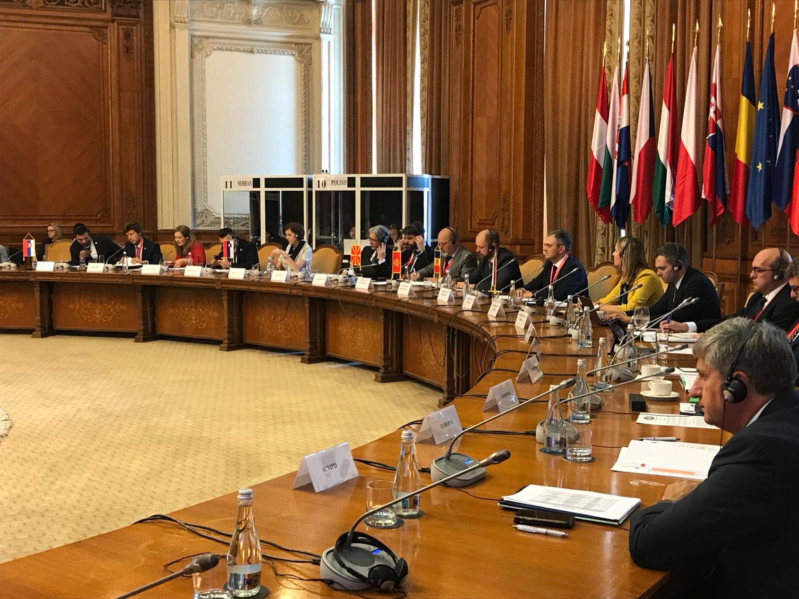 Traduceri expres, calitate premium: Formula magică BPT TraduceriBPT TRADUCERI – Excelență în traduceri autorizate, legalizate și servicii de interpretariat simultan și consecutivTraduceri expres, calitate premium: Formula magică BPT Traduceri